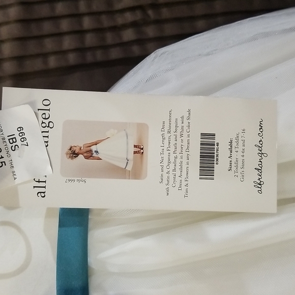 Alfred Angelo - Picture 3 of 3